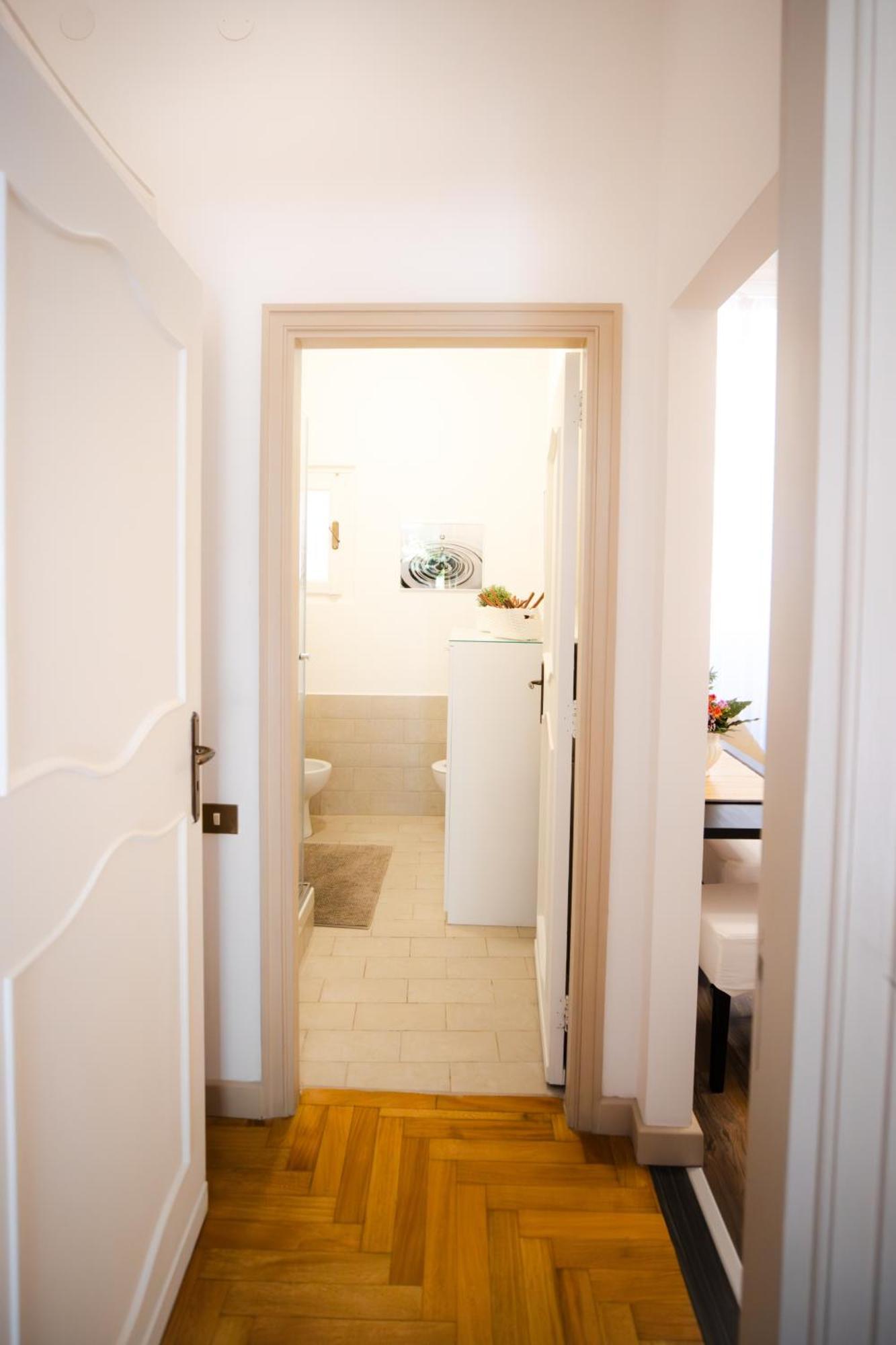 Casa Matys Apartment เนเปิลส์ ภายนอก รูปภาพ