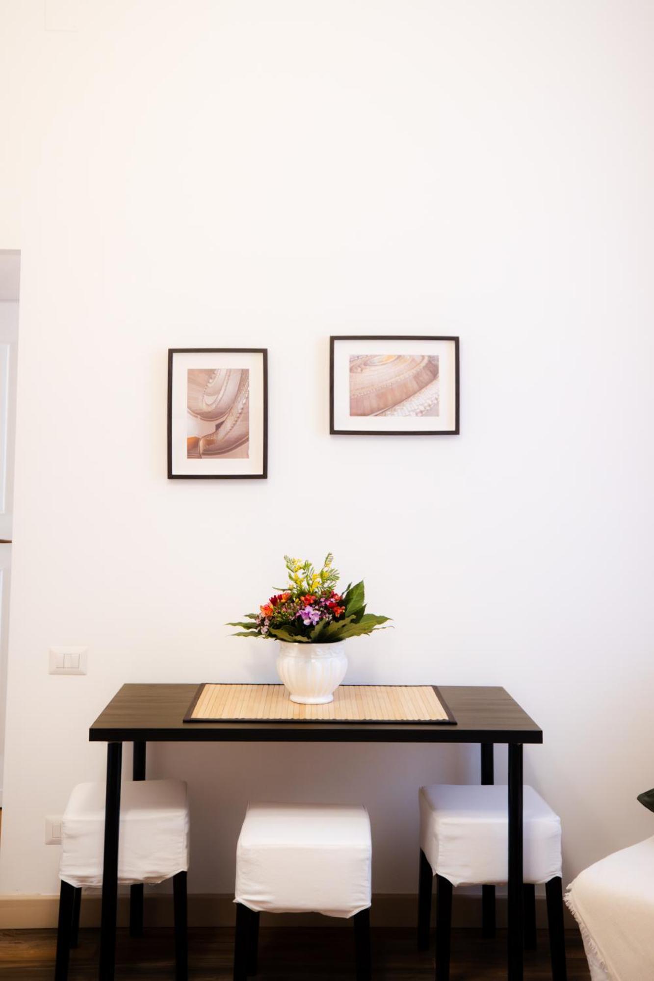 Casa Matys Apartment เนเปิลส์ ภายนอก รูปภาพ