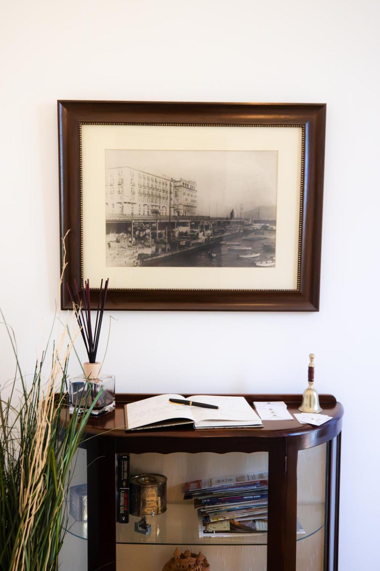 Casa Matys Apartment เนเปิลส์ ภายนอก รูปภาพ