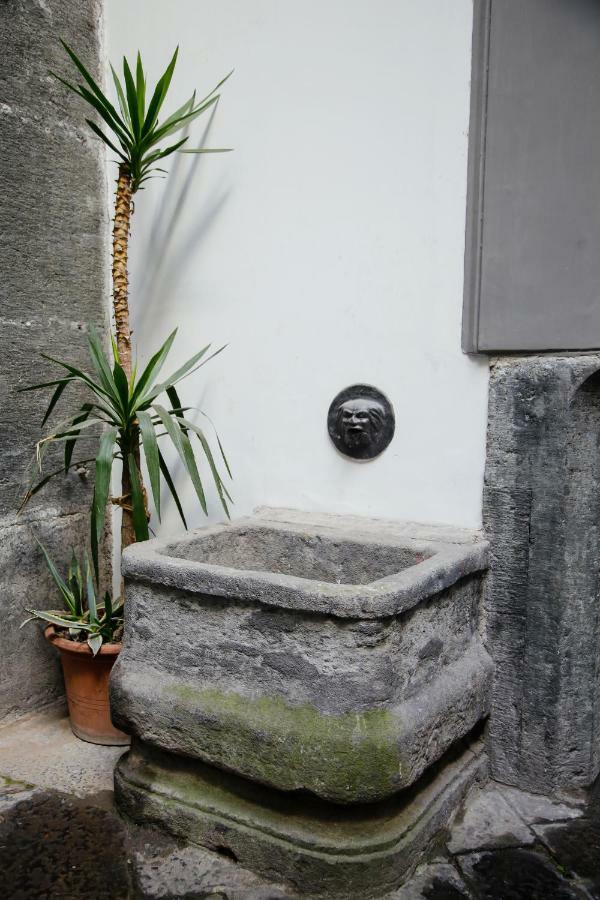 Casa Matys Apartment เนเปิลส์ ภายนอก รูปภาพ